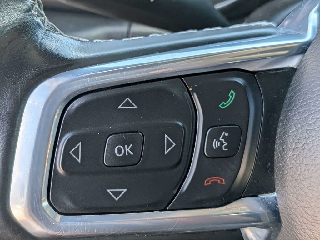 Used 2021 White Jeep Unlimited Sahara image 30
