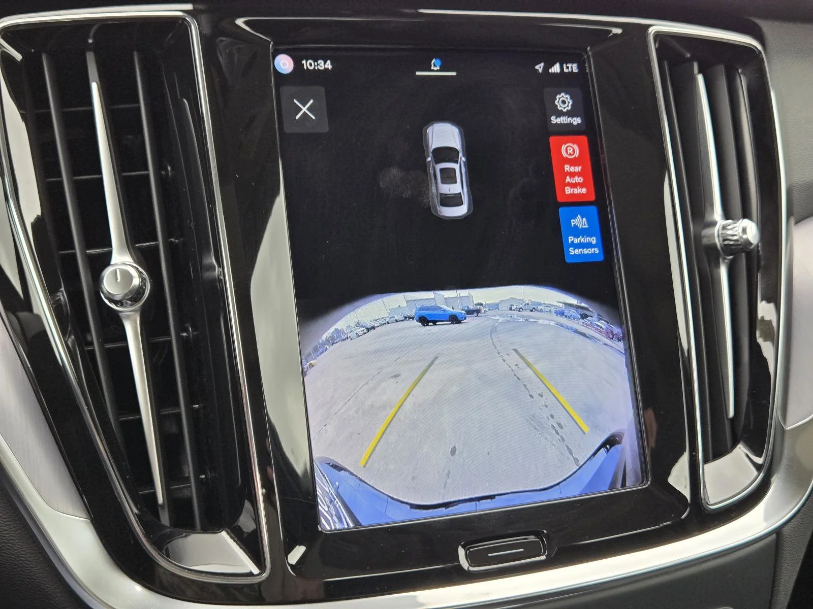 2024 Volvo S60 Core - Photo 16