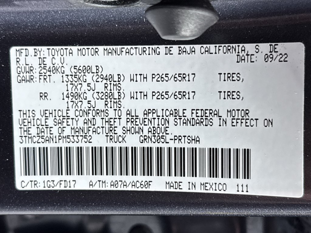 Used 2023 GREY Toyota  image 27