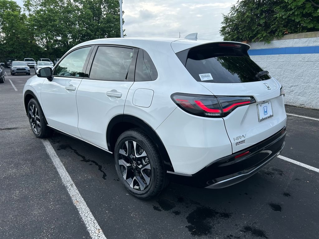 New 2027 Platinum White Pearl Honda EX-L image 3
