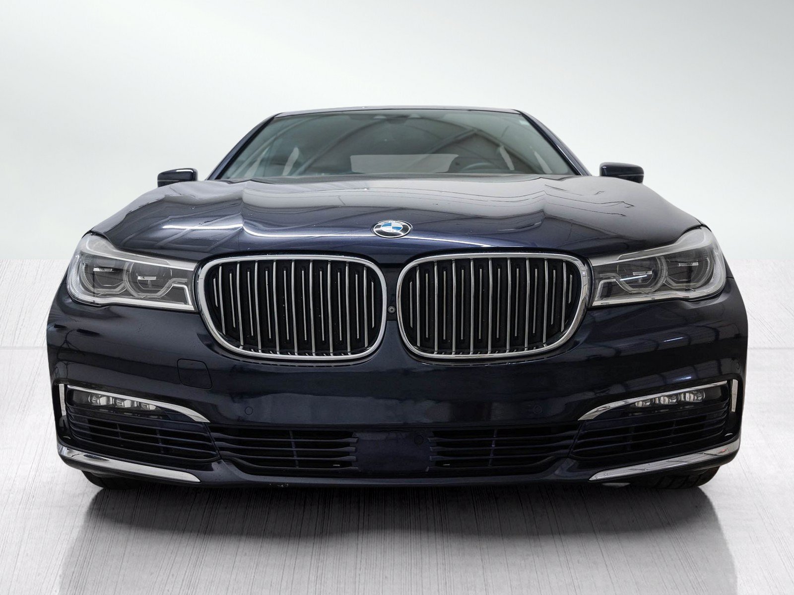Used 2016 BMW 7 Series 750i with VIN WBA7F2C57GG416948 for sale in Kansas City