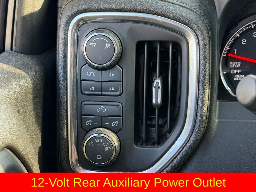 Used 2019 Gray Chevrolet LT image 35