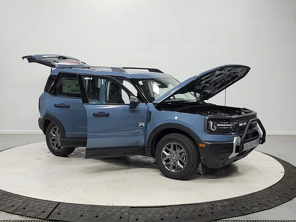New 2026 Azure Gray Metallic Tri-Coat Ford Big Bend® image 9
