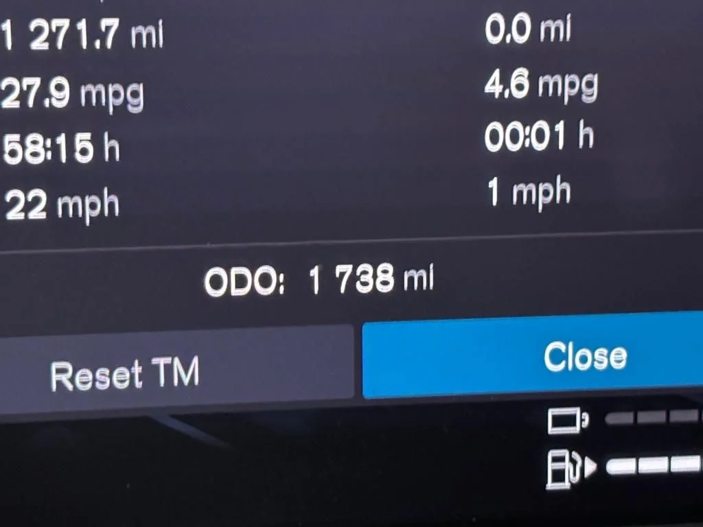 2024 Volvo XC60 Plus - Photo 25