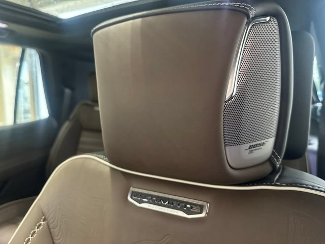 2026 GMC Yukon Denali Ultimate - Photo 10