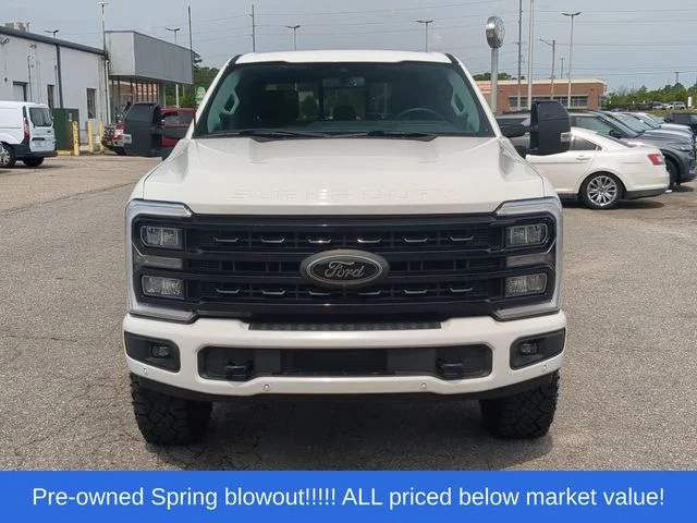 Used 2023 White Ford Lariat image 16