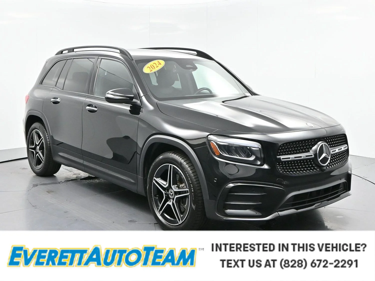 Used 2024 Black Mercedes-Benz GLB 250 image 1