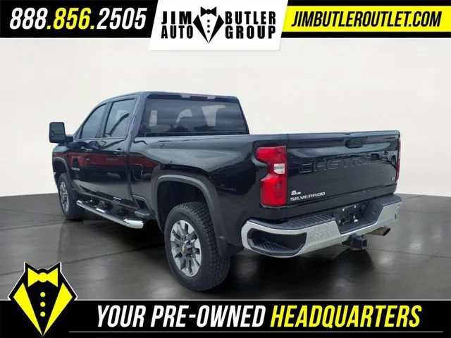 Used 2023 Black Chevrolet LT image 24