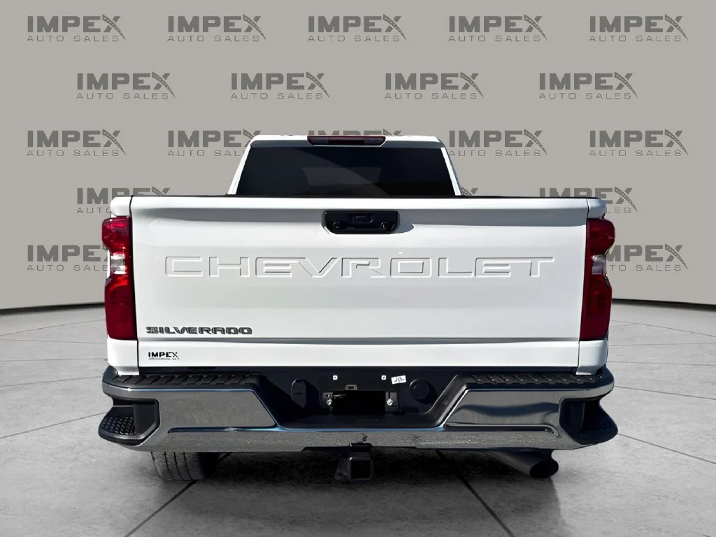 Used 2025 White Chevrolet Work Truck image 5