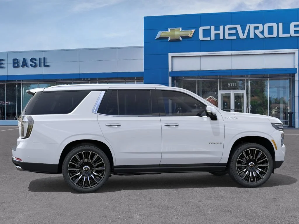 New 2026 Polar White Tricoat Chevrolet High Country image 5