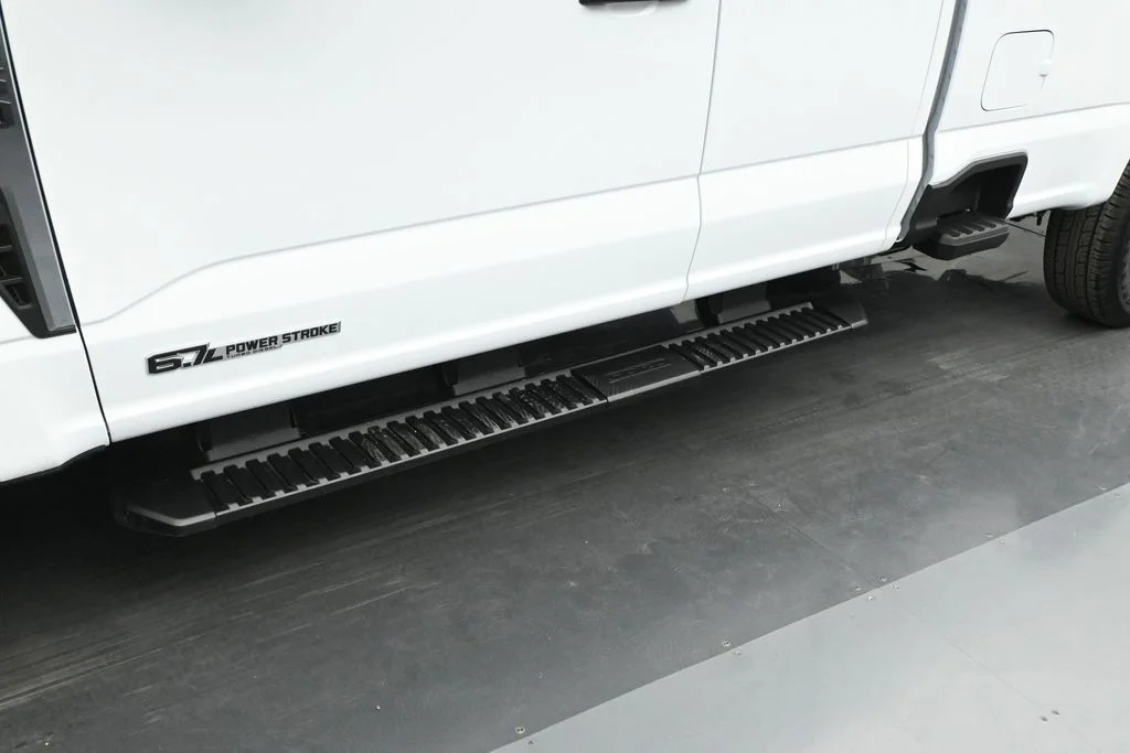 New 2026 Oxford White Ford XL image 21