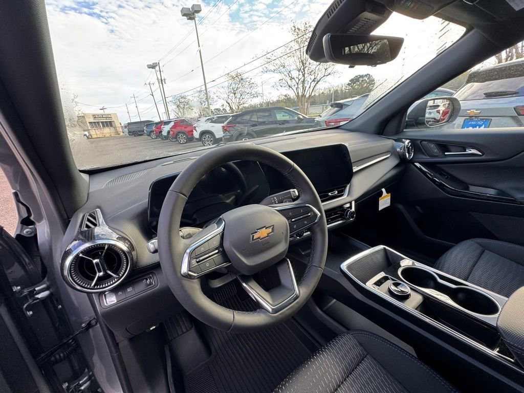 2026 Chevrolet Equinox LT - Photo 12