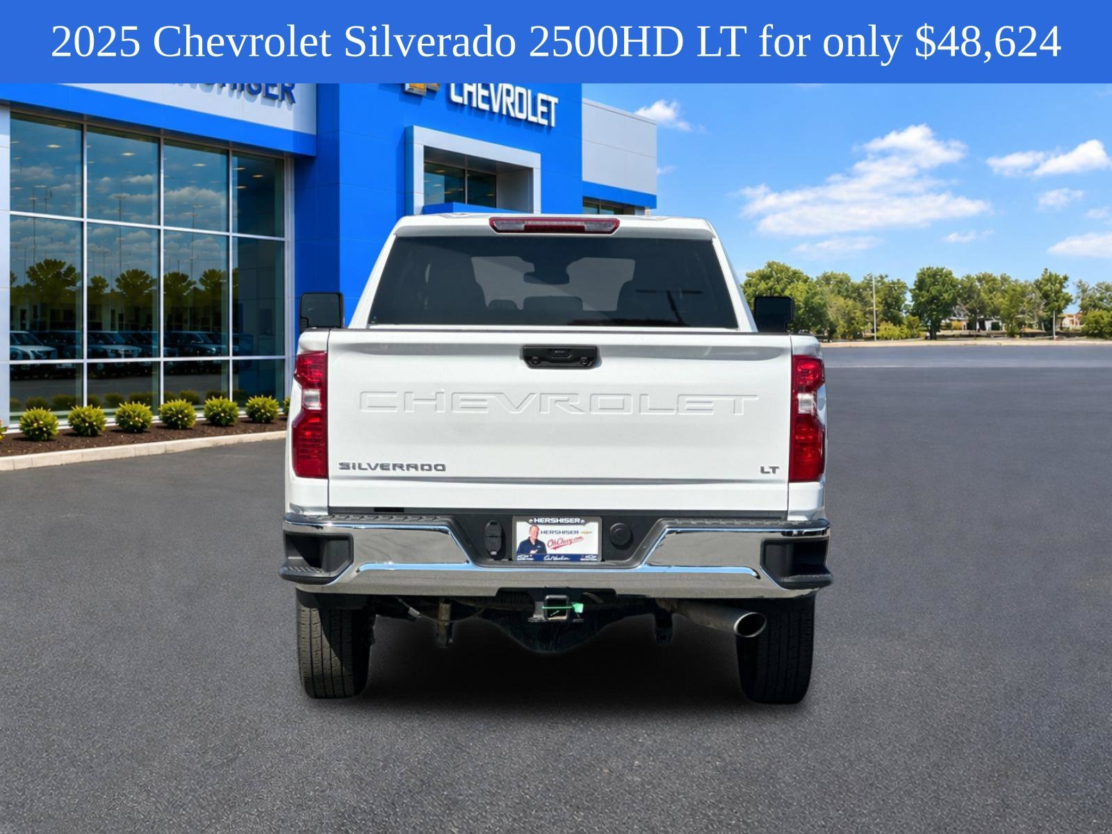 Used 2025 Summit White Chevrolet LT image 6