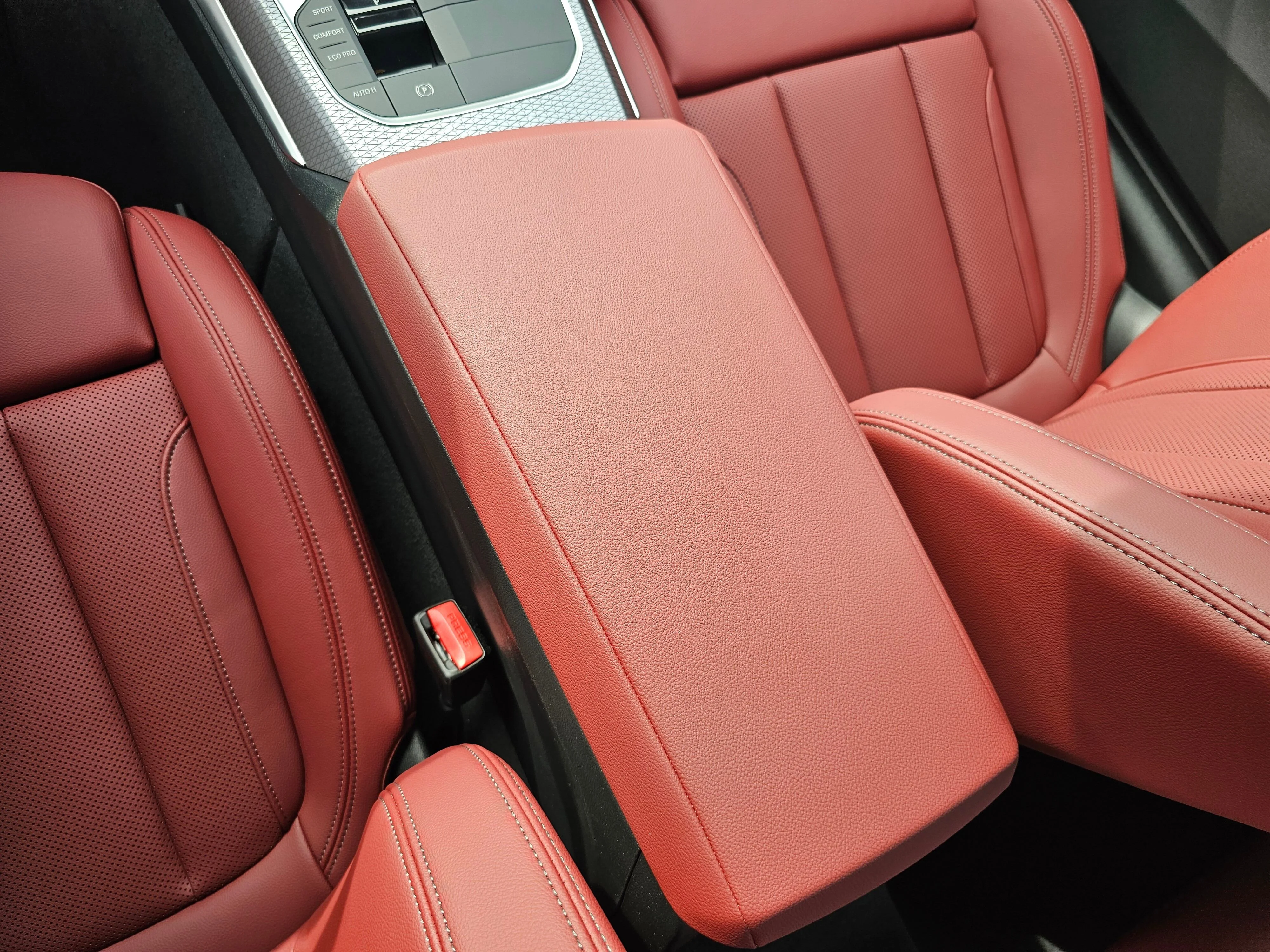 2026 BMW 4 Series M440i - Photo 21