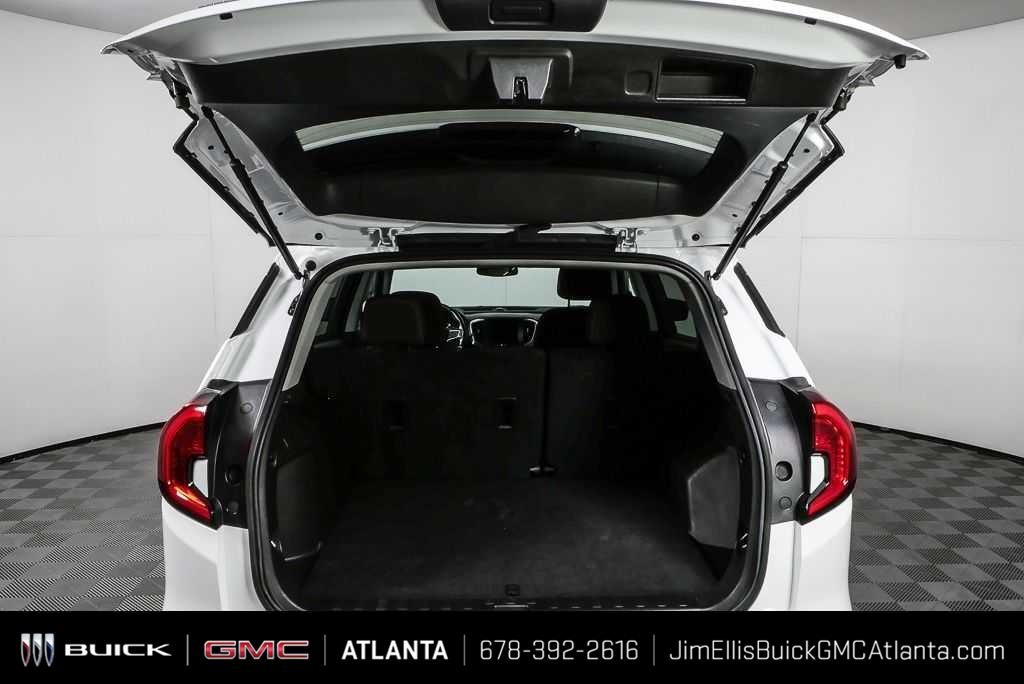 Certified Used 2024 Summit White GMC SLE image 28