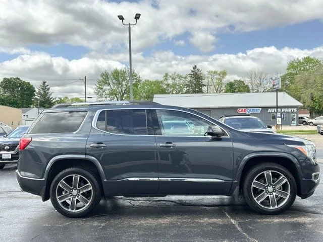 Used 2019 Blue GMC Denali image 13