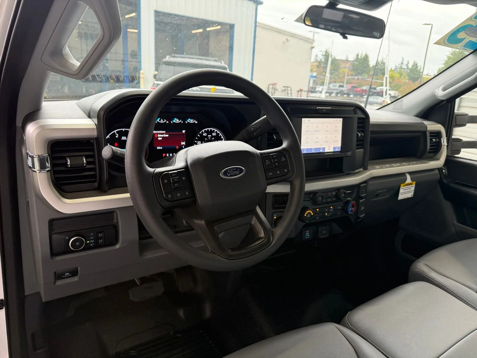 2025 Ford F-350 Super Duty Chassis Cab XL - Photo 12