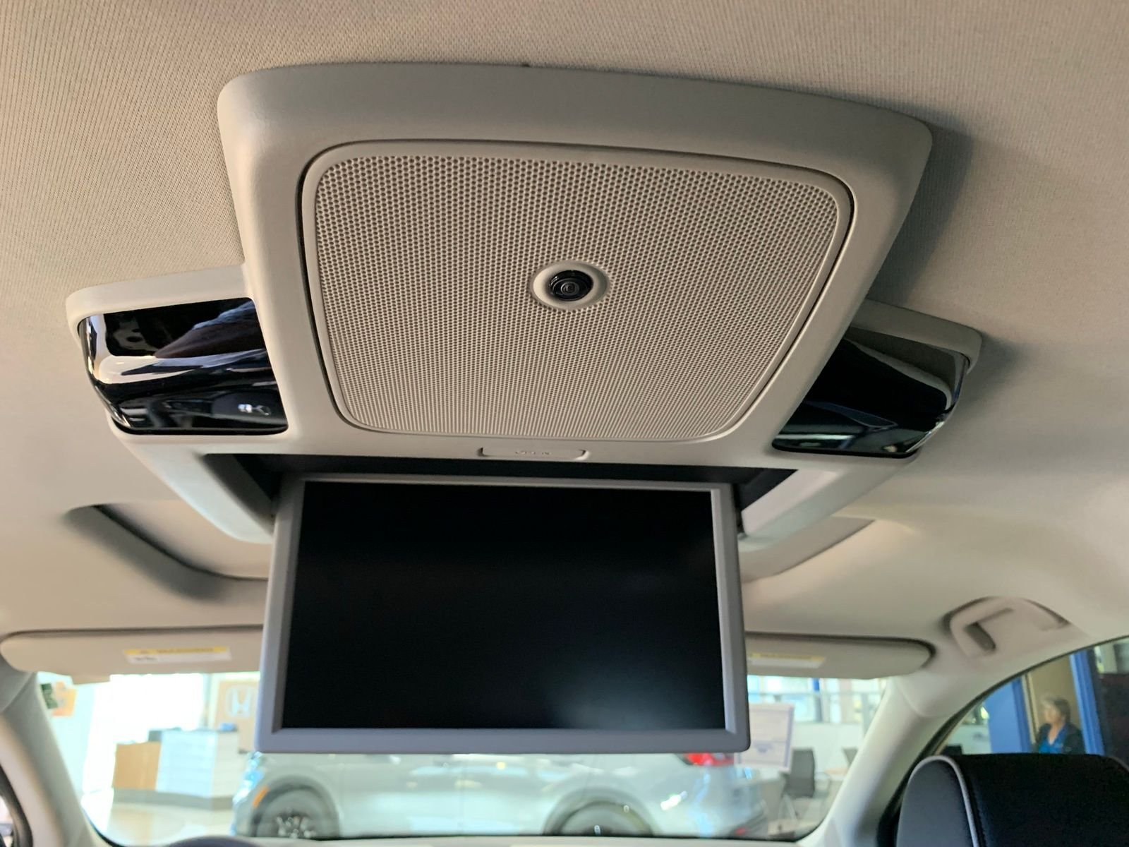 2026 Honda Odyssey Touring - Photo 31