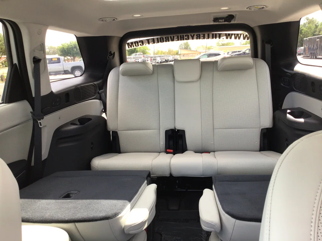 Used 2026 Creamy White Pearl Hyundai Calligraphy image 10
