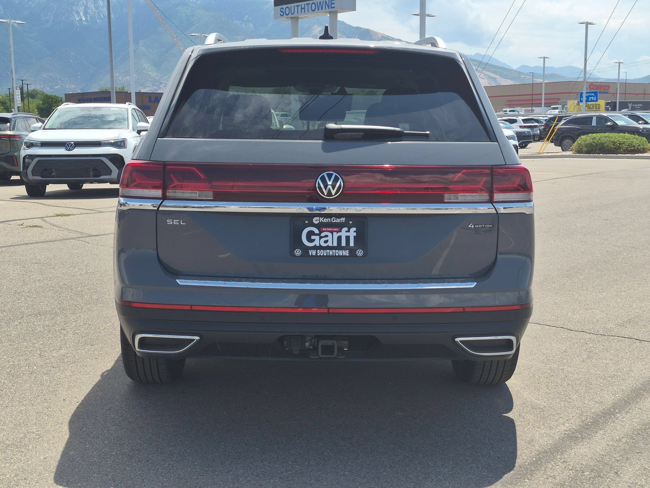 New 2026 Pure Gray Volkswagen 2.0T SEL image 4