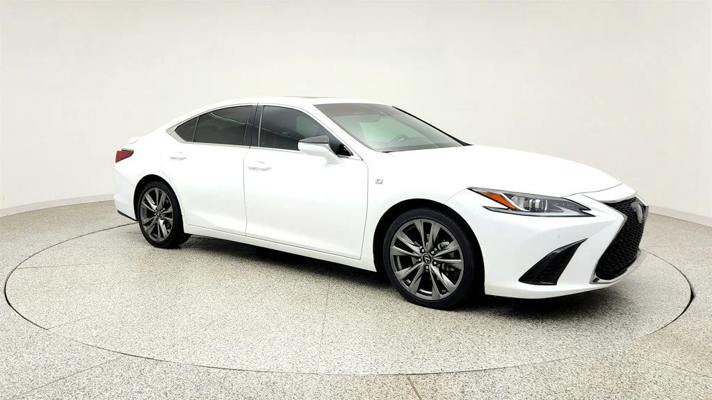 Used 2021 Ultra White Lexus ES 350 F SPORT w/ F SPORT Heated Leather Steering Wheel image 3