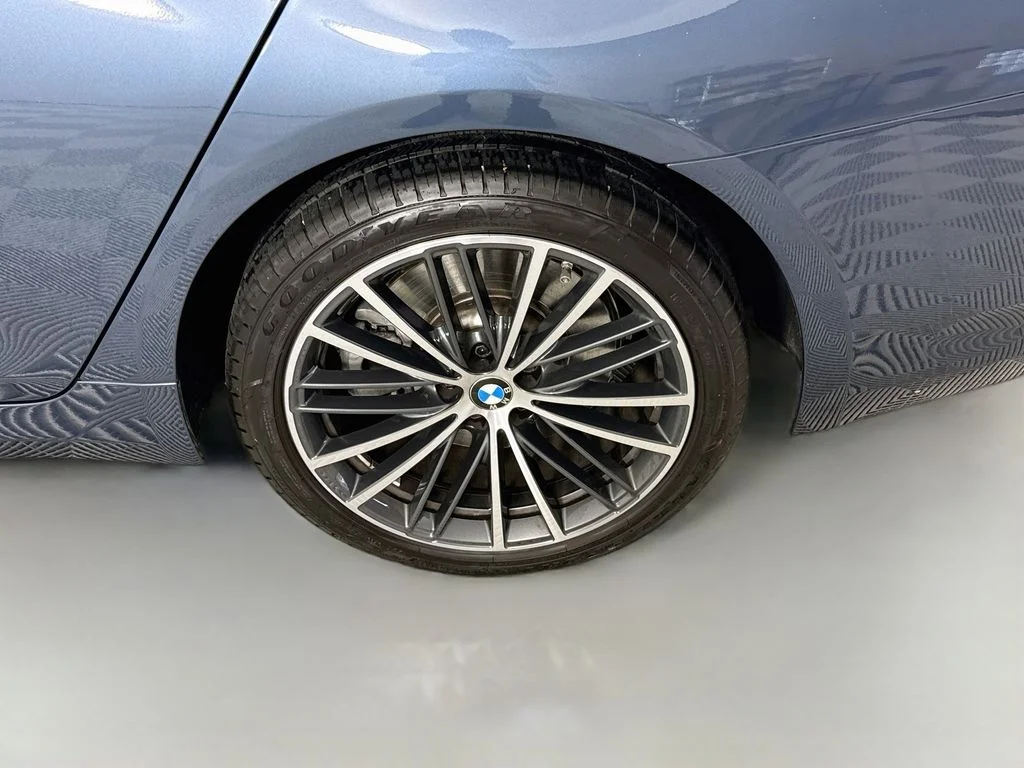 Used 2023 Blue Metallic BMW 540i xDrive image 30