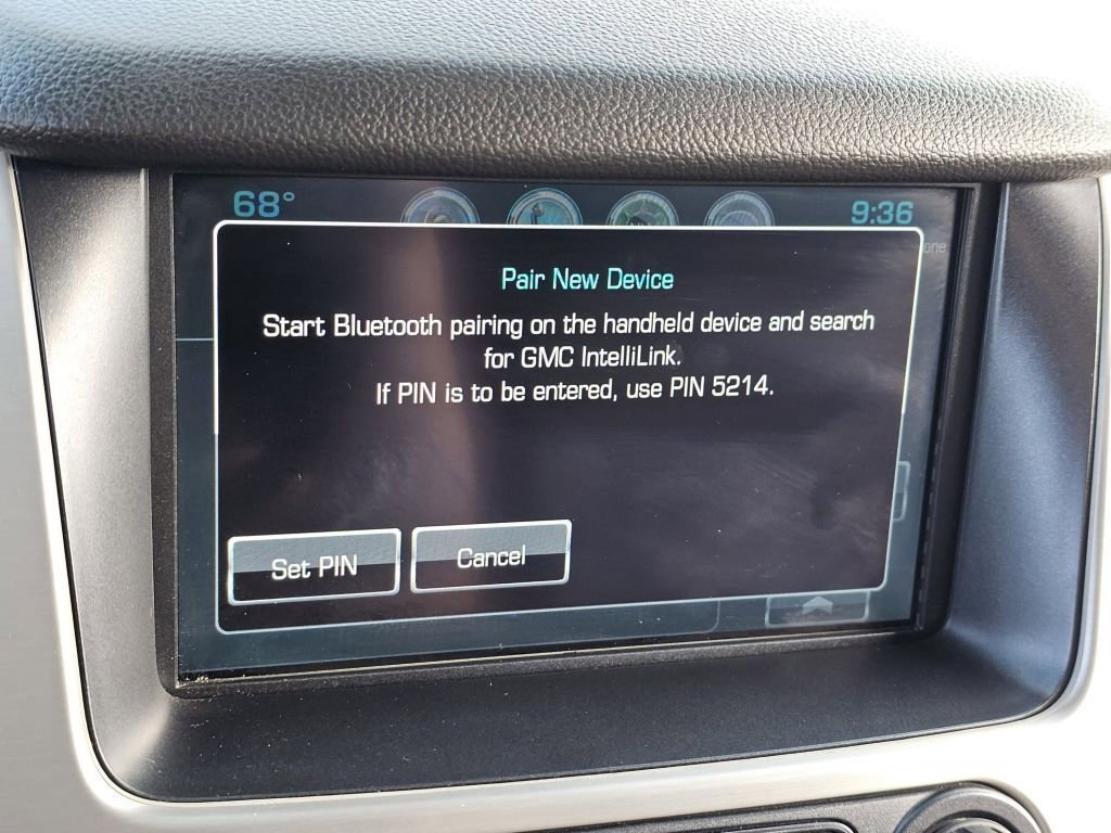 Used 2018 Satin Steel Metallic GMC SLT Standard Edition image 14