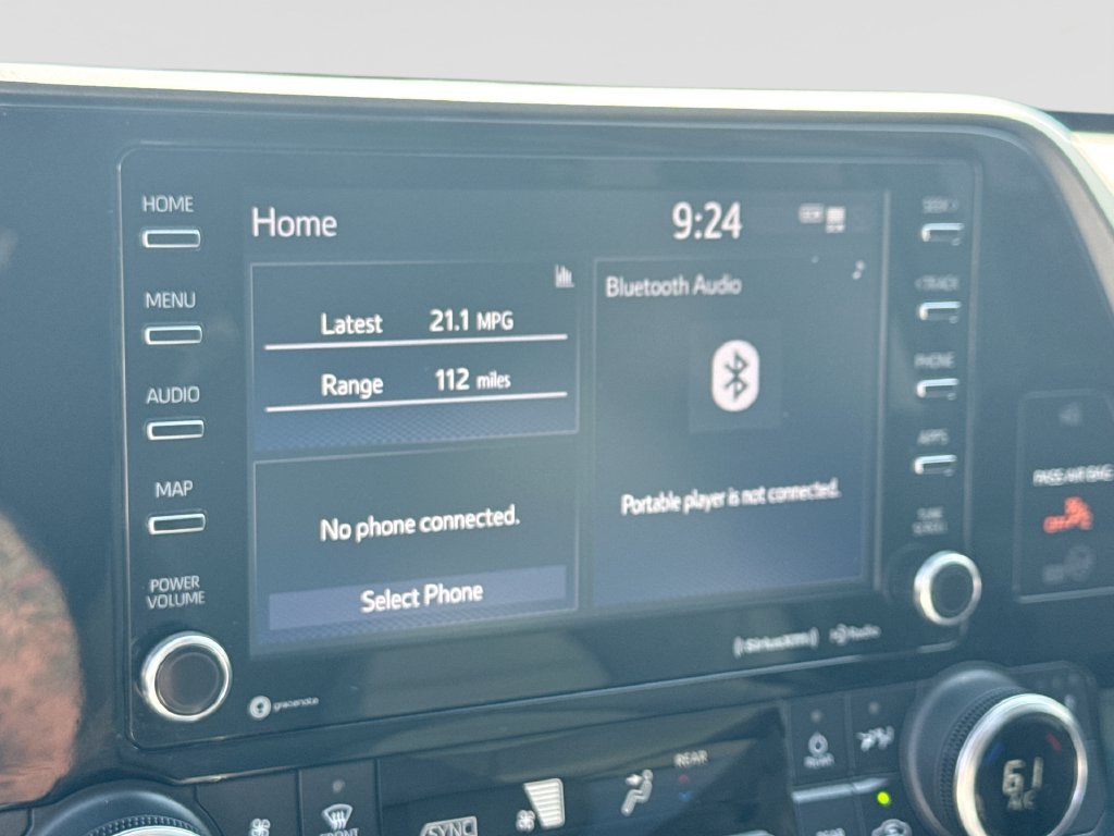 Used 2022 Moon Dust Toyota XLE image 20
