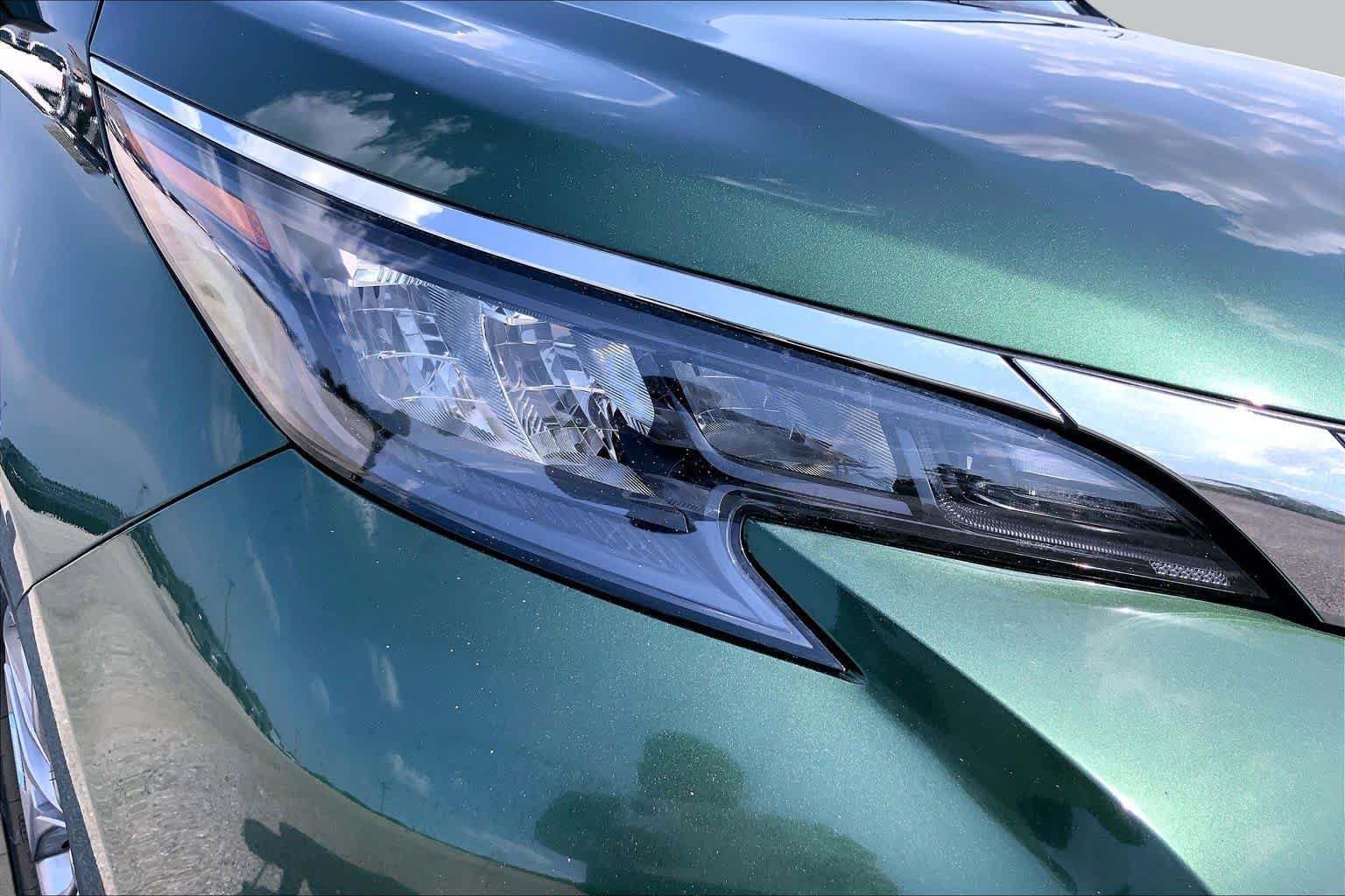 Used 2025 Cypress Toyota LE image 27