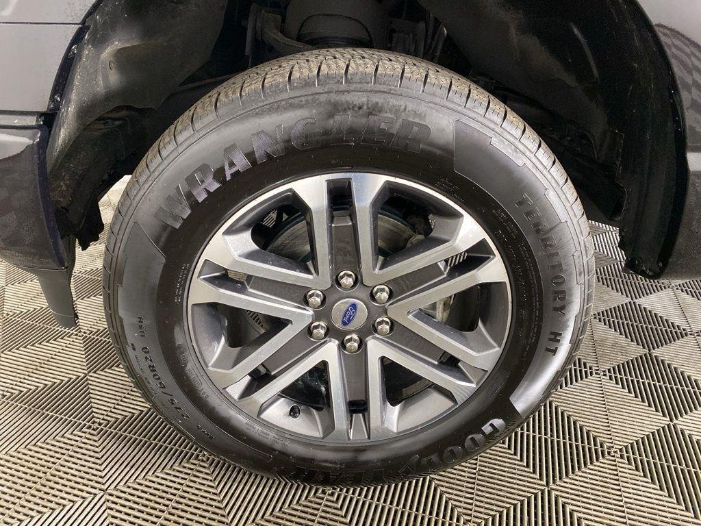 Used 2021 Agate Black Metallic Ford XL image 23