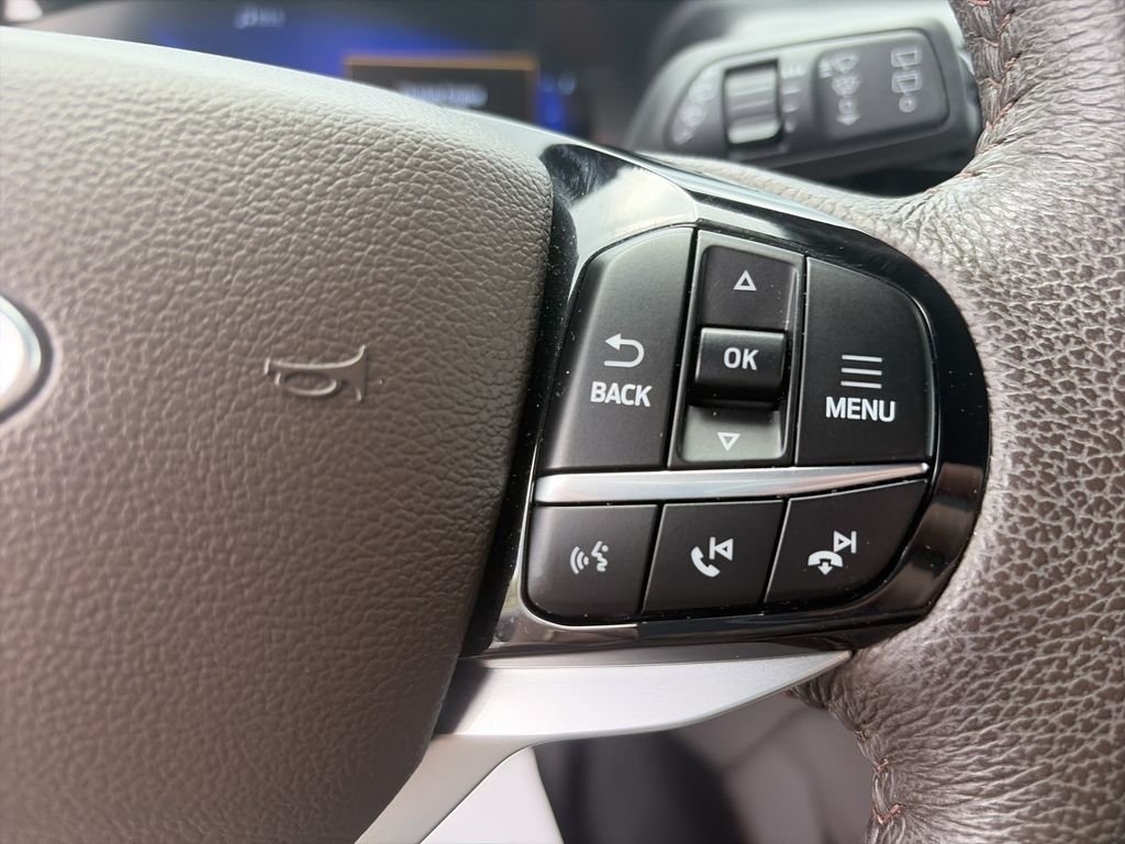 Certified Used 2023 Black Metallic Ford King Ranch image 22