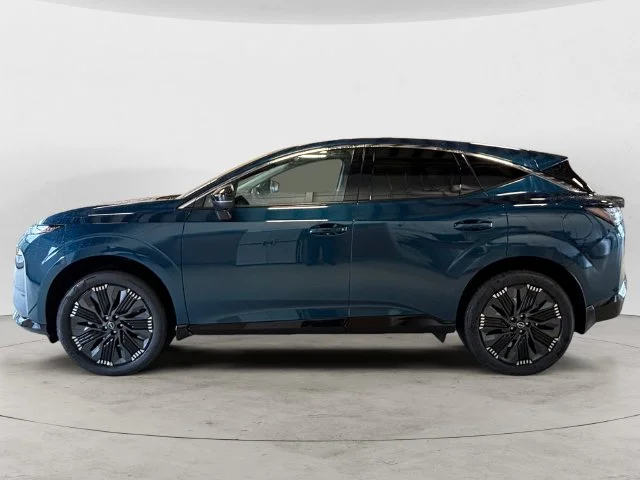 New 2026 Blue Nissan Platinum image 2
