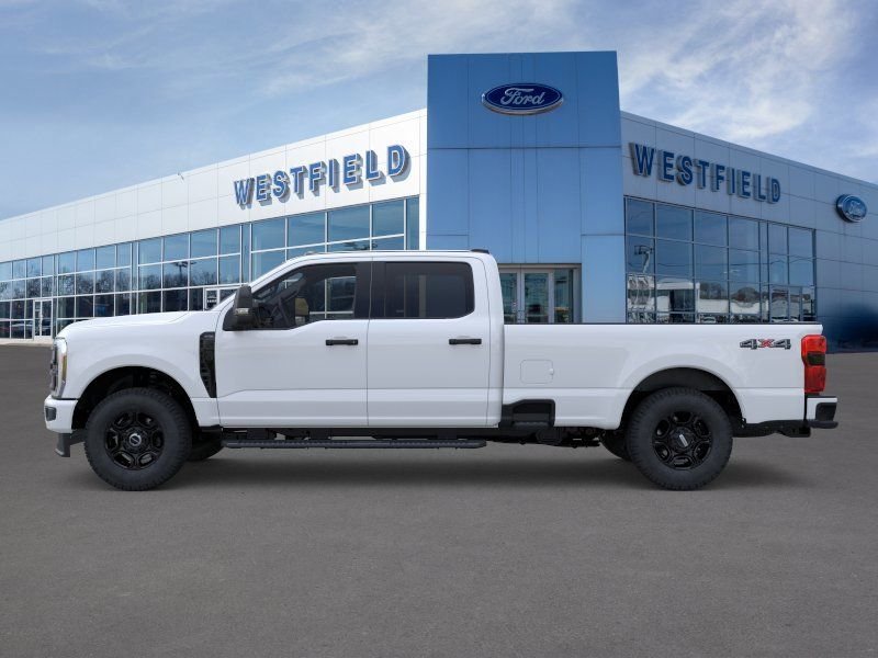 New 2026 Oxford White Ford F-350® XL image 3