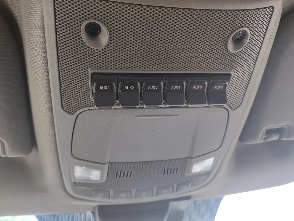 Used 2022 Atlas Blue Ford XLT image 16