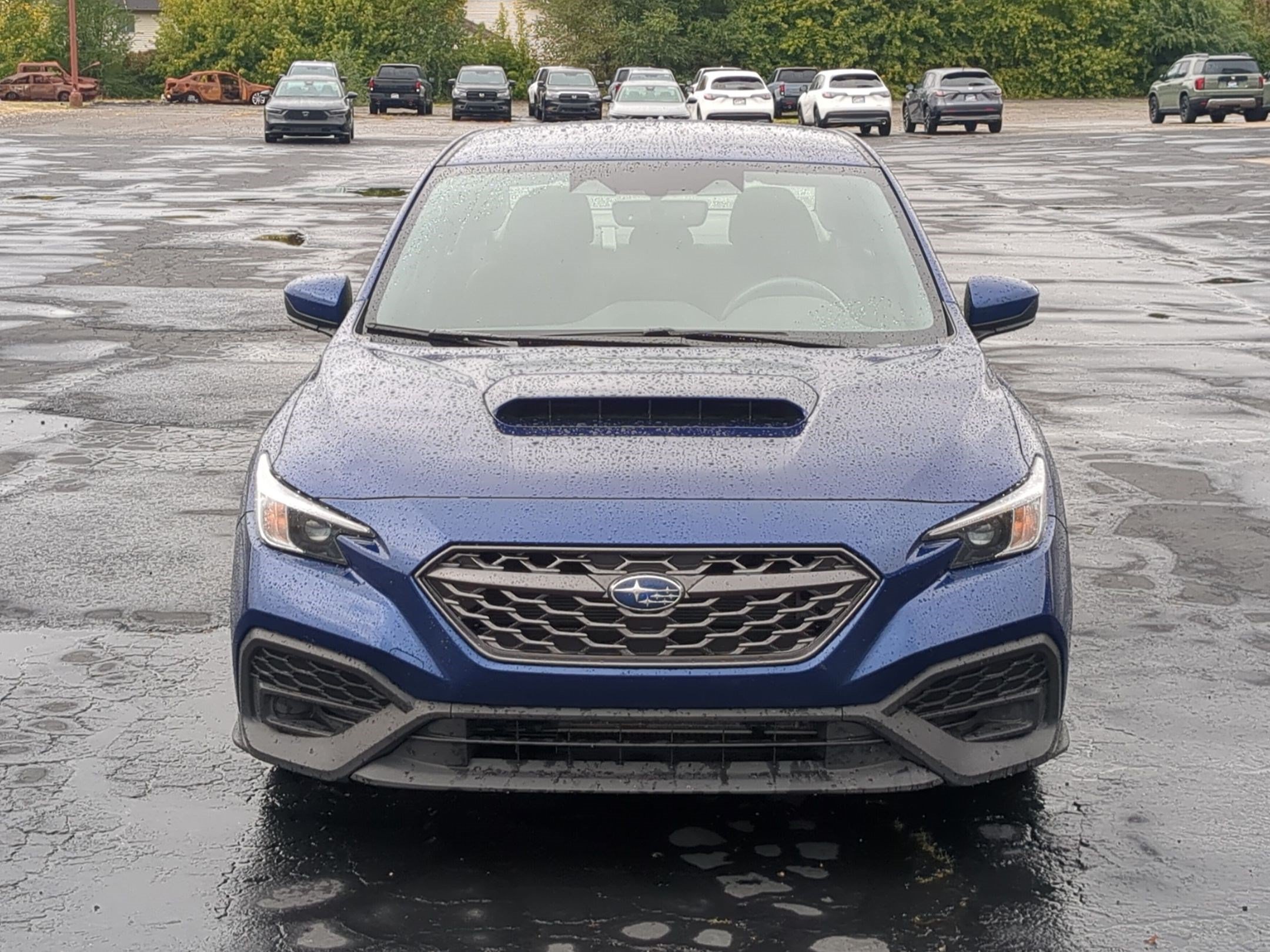 Used 2024 Sapphire Blue Pearl Subaru  image 9