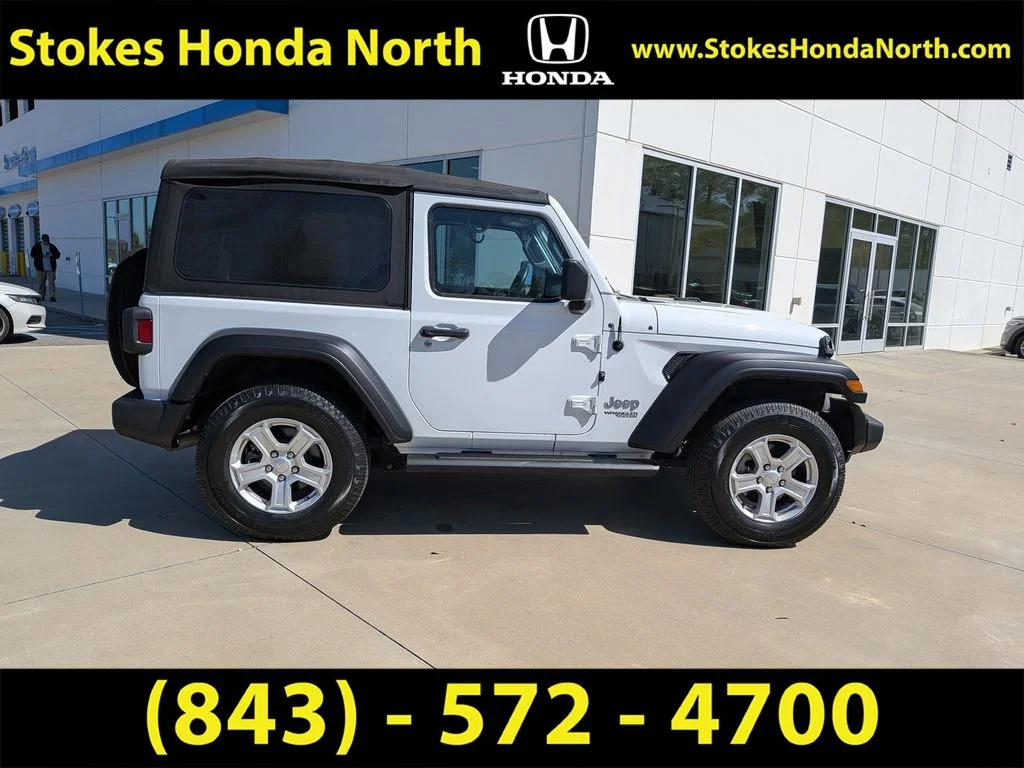 Used 2020 White Jeep Sport S image 3