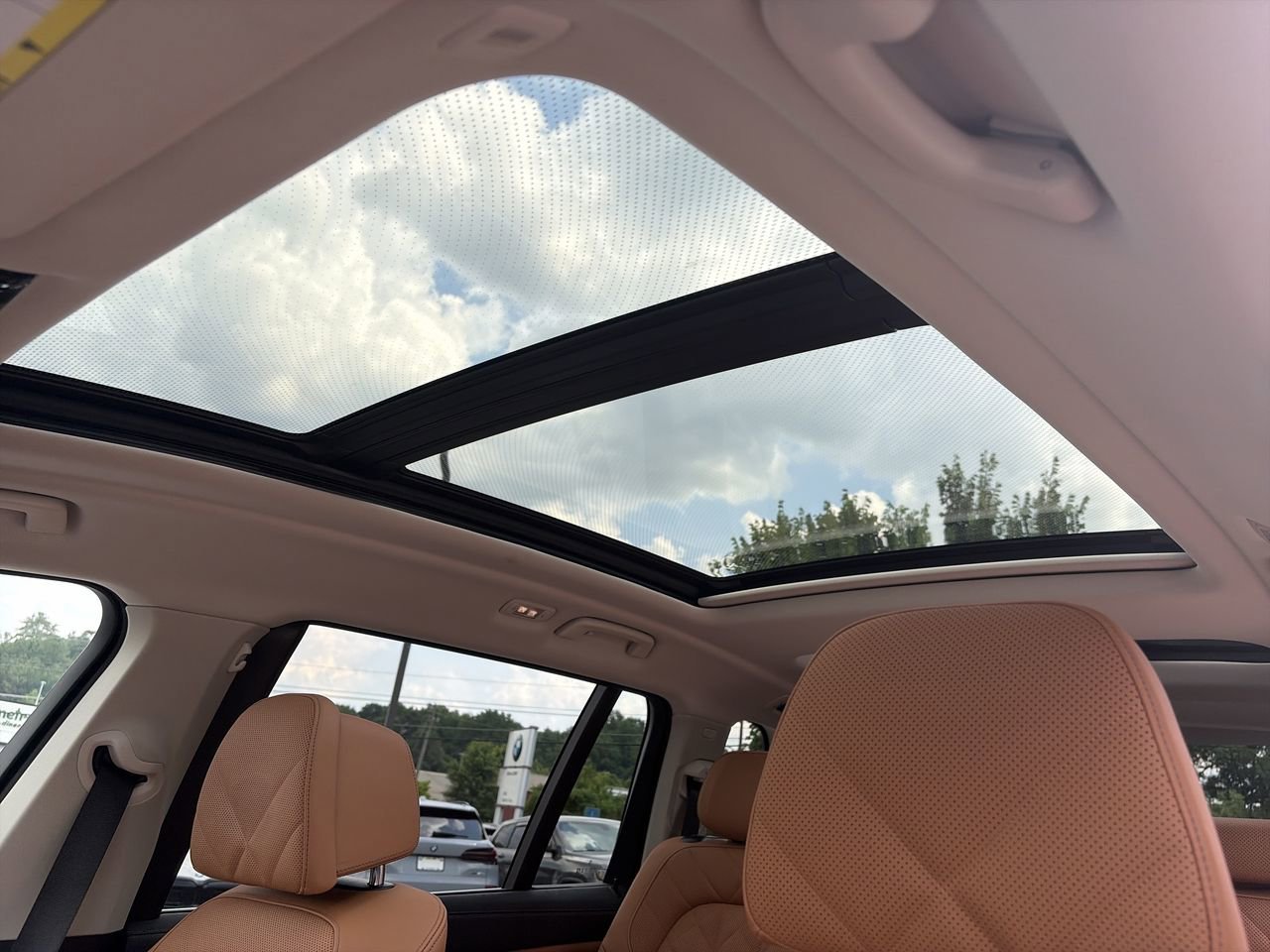 Used 2024 Blue Ridge Mountain Metallic BMW xDrive40i image 30