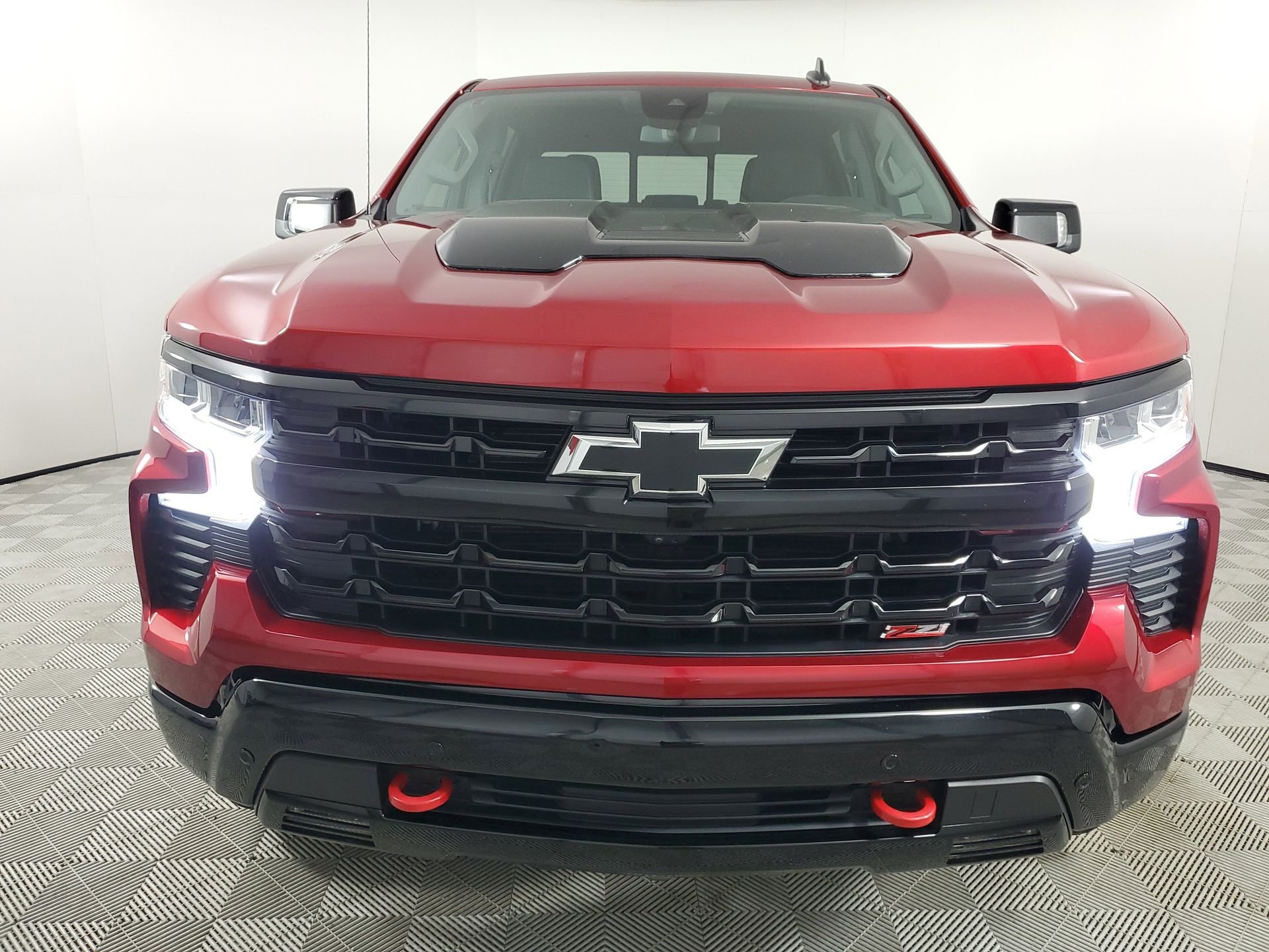 2024 Chevrolet Silverado 1500 LT Trail Boss - Photo 3