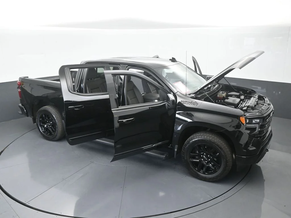 Used 2026 Black Chevrolet High Country image 80