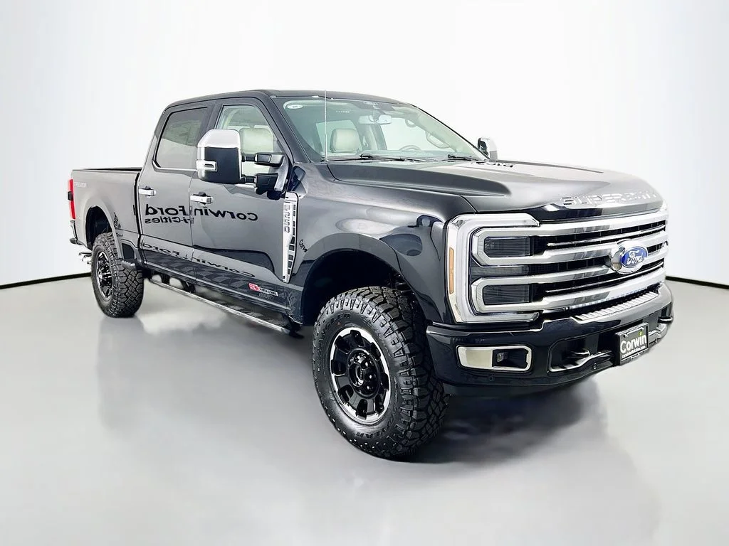 2026 Ford F-250 Platinum 4x4 Crew Cab 8' Box's photo