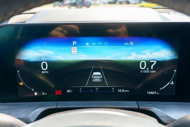 Used 2025  Kia SX-Prestige X-Line image 25