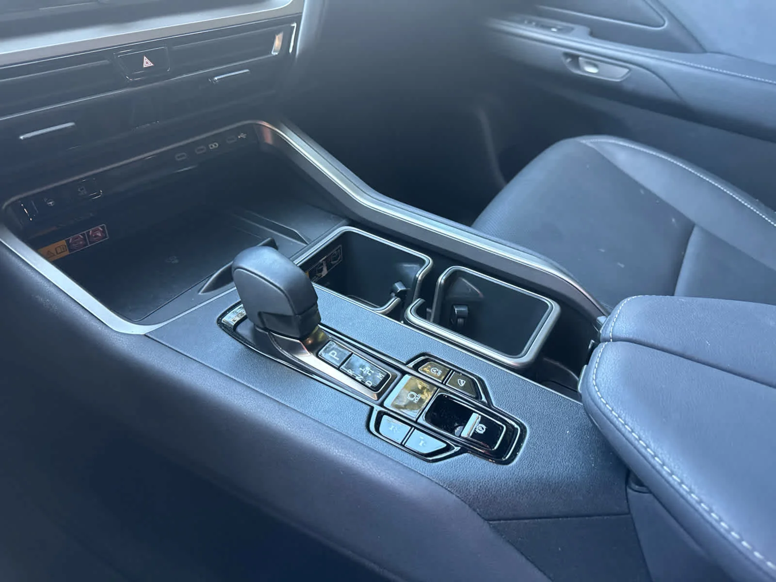 Certified Used 2025 Caviar Lexus Premium image 12