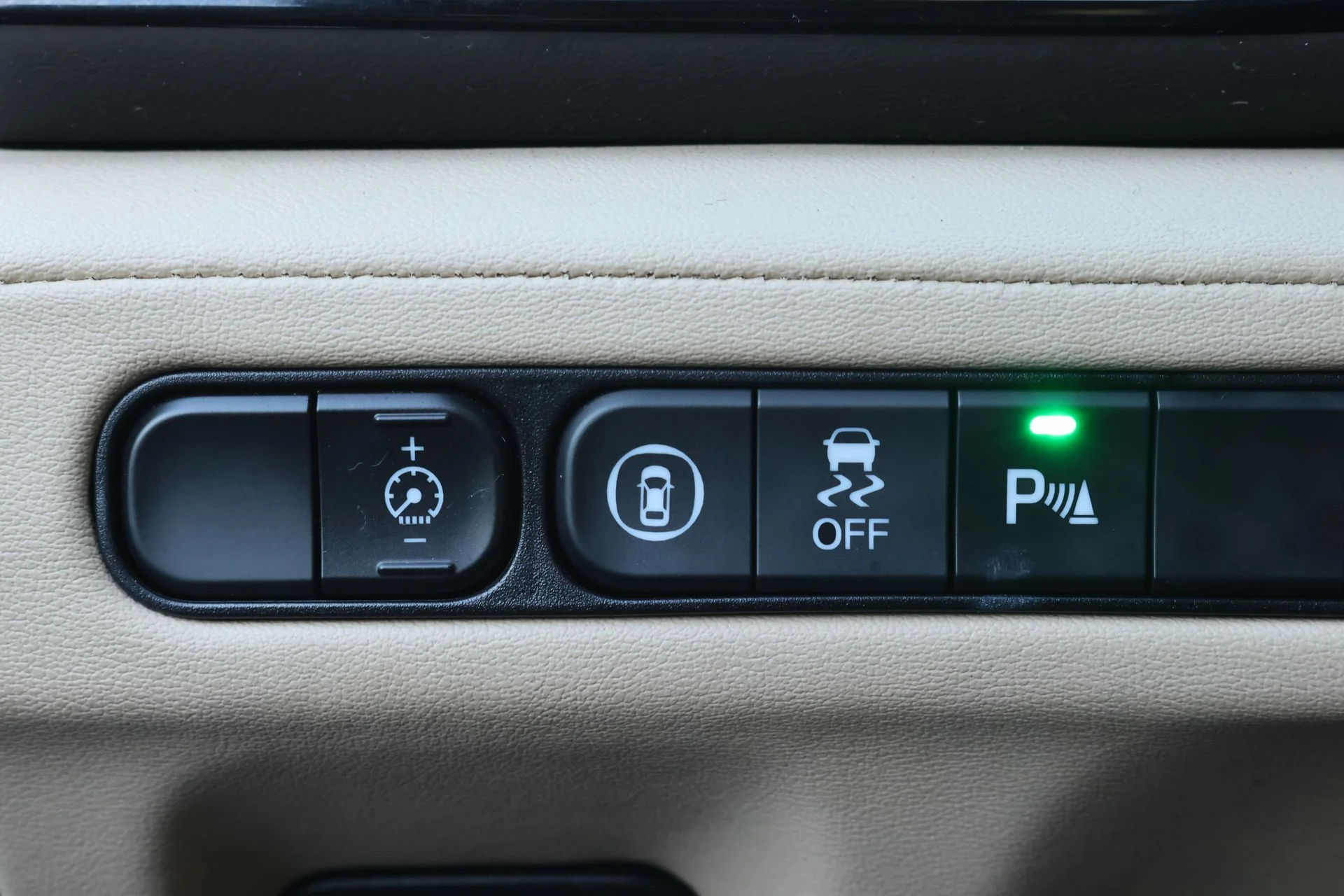 Certified Used 2024 Platinum White Pearl Acura TECH image 17