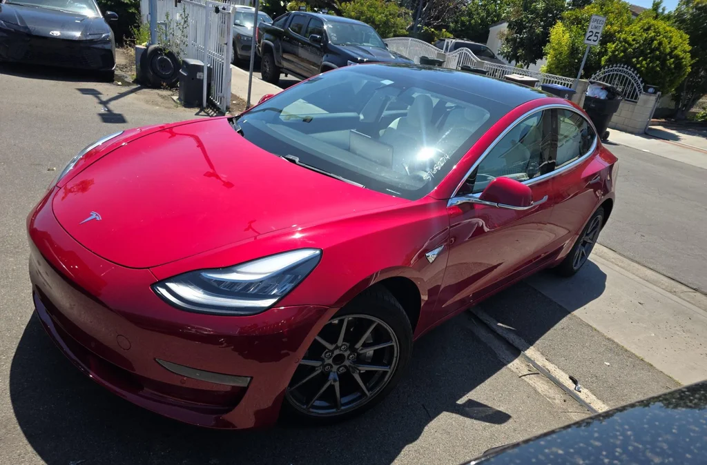 2020 Tesla Model 3
