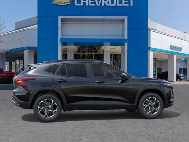 2026 Chevrolet Trax LT - Photo 6