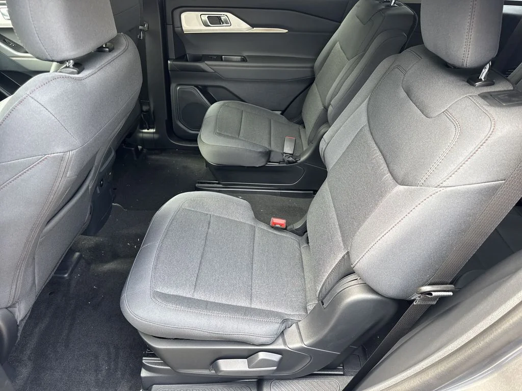 New 2026 Gray Ford Active image 20