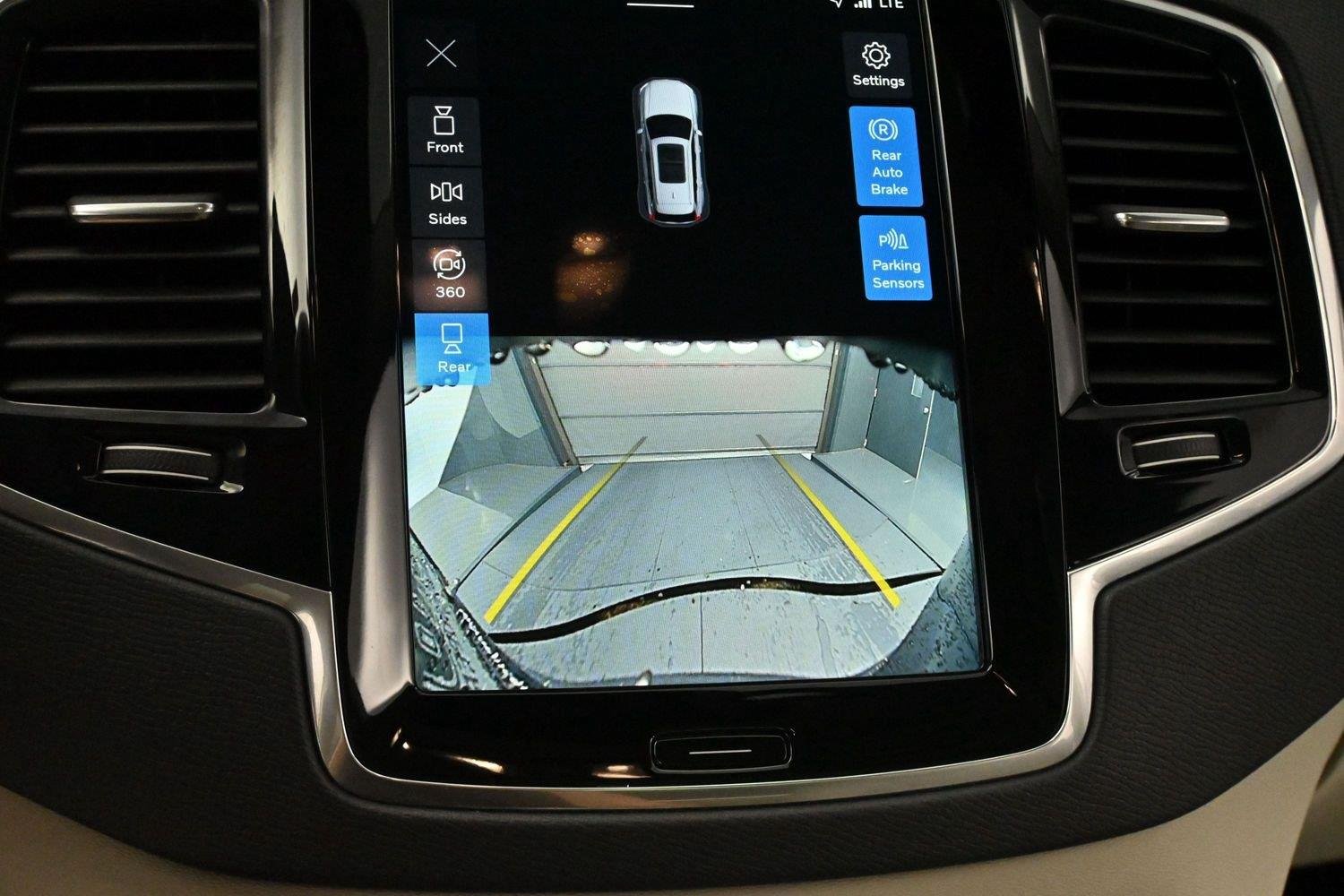 Used 2023 Denim Blue Metallic Volvo Plus image 24