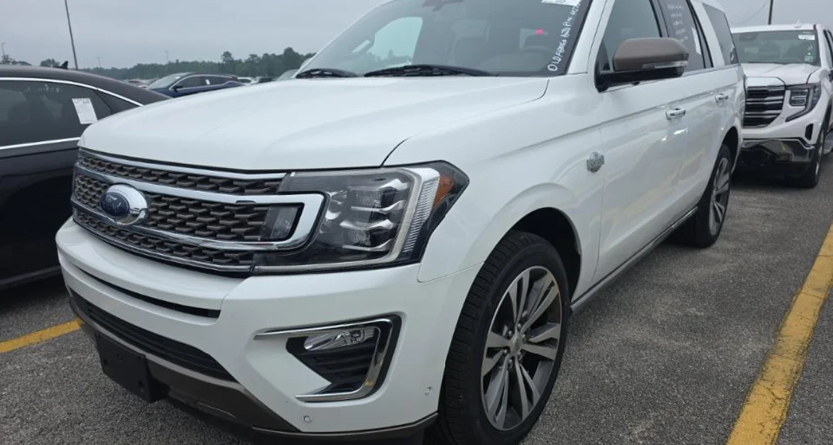 2020 Ford Expedition King Ranch's photo