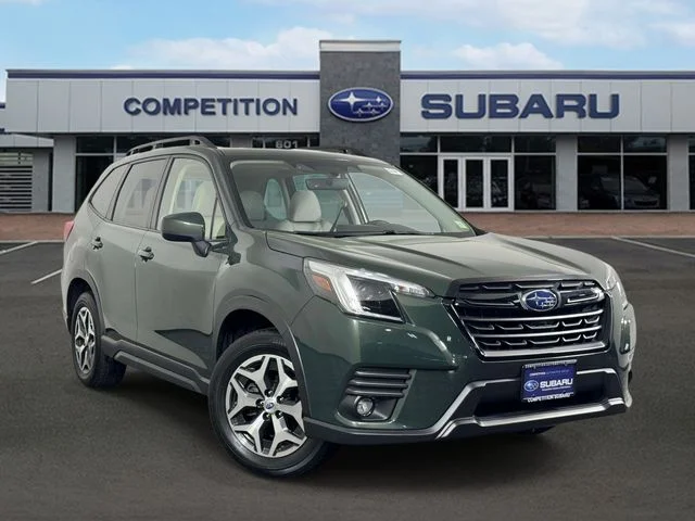 2024 Subaru Forester Premium's photo