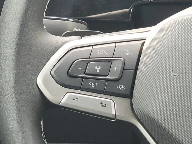 2026 Volkswagen Atlas Cross Sport SE w/Tech - Photo 26